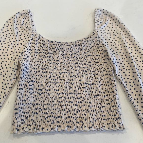 GB smocked crop top. Size XS - Picture 7 of 8